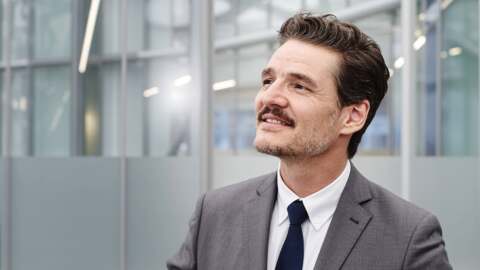 Pedro Pascal Height Explained Accurate Facts, Measurements, and Global Comparisons